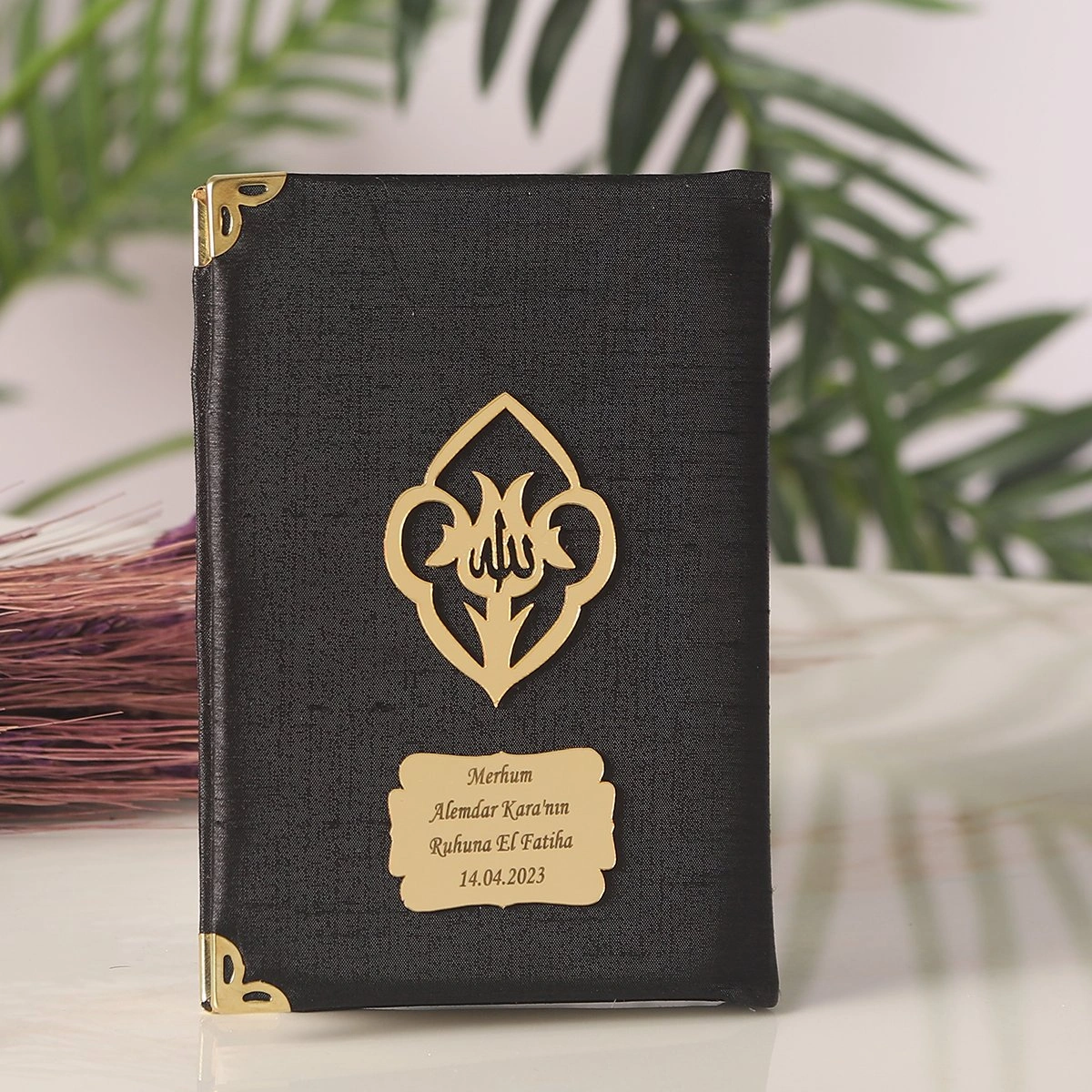 64 Sayfa Siyah Şantuk Yasin