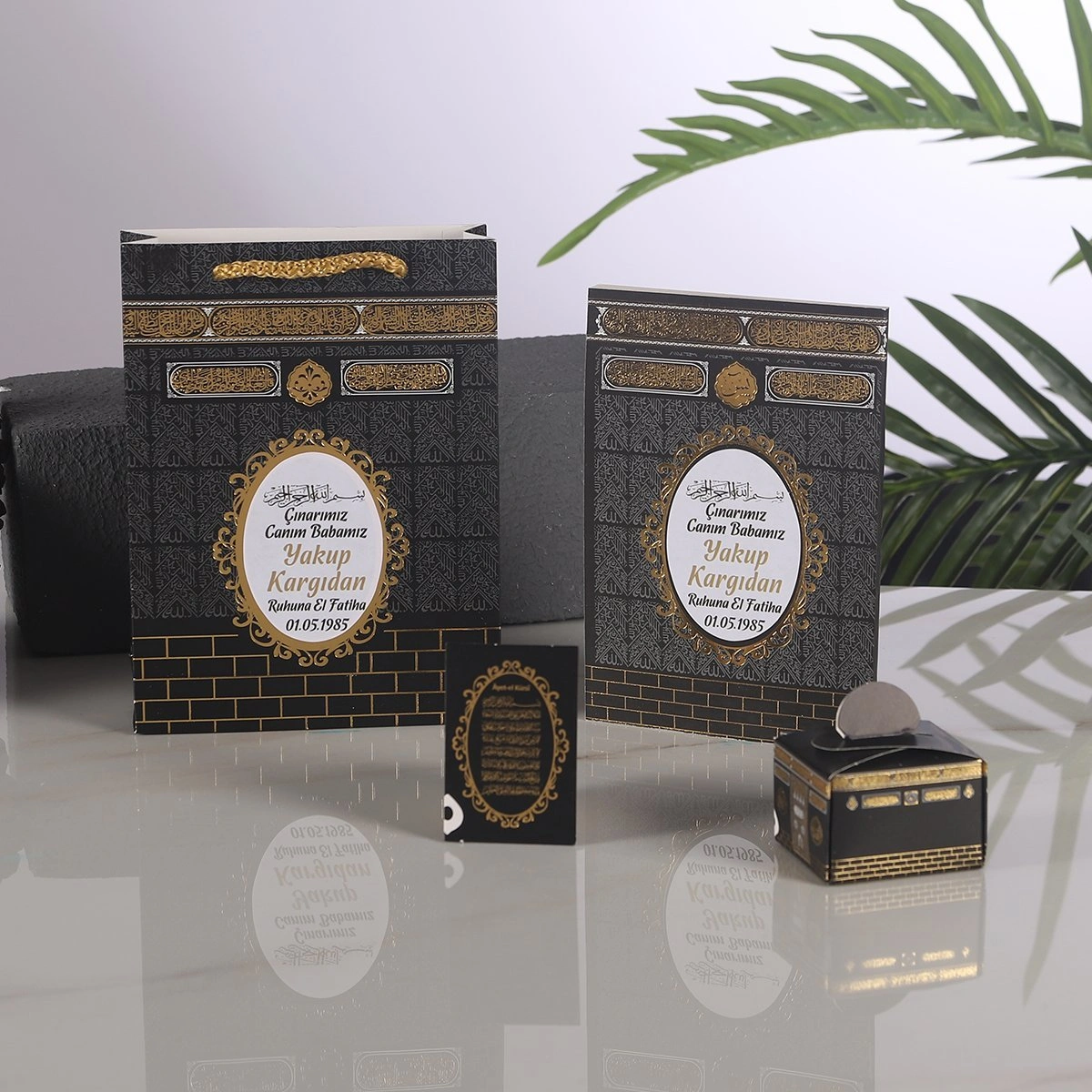64 Sayfa Yaldız Kabe Siyah Yasin + Çanta + Lokumluk + Magnet