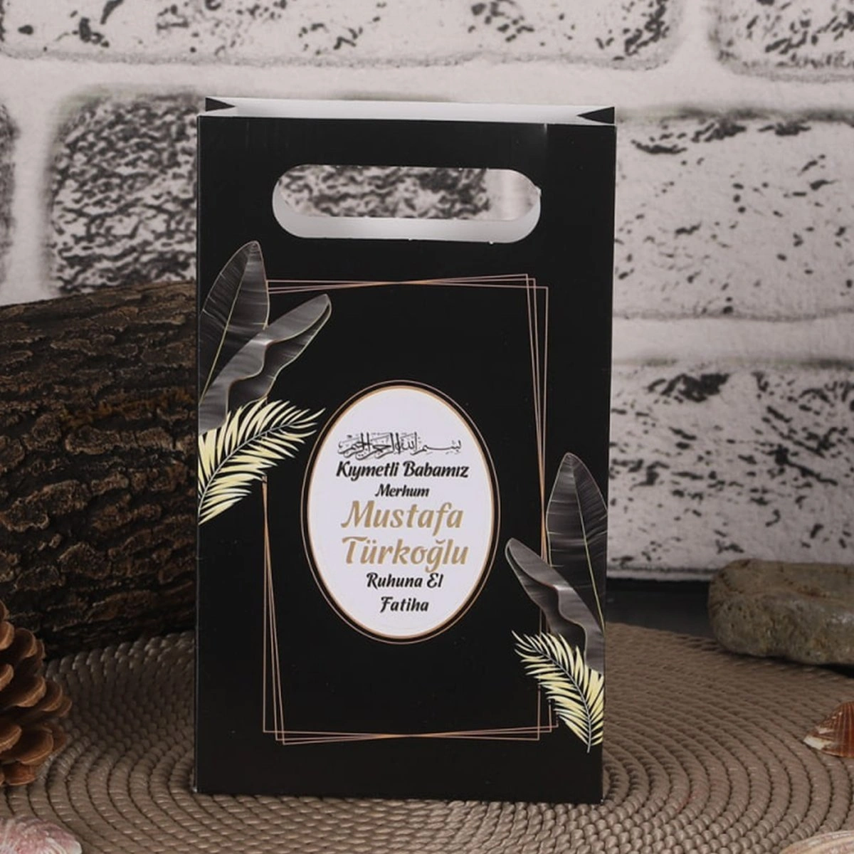 Zerafet Siyah Karton Çanta