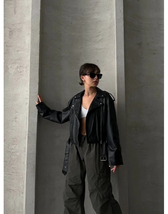 Muadil Model Kemerli Deri Ceket-Siyah