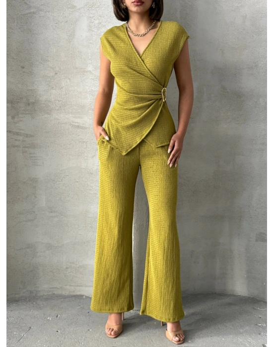 Kruvaze Beli Tokalı Takım-yağ yeşili