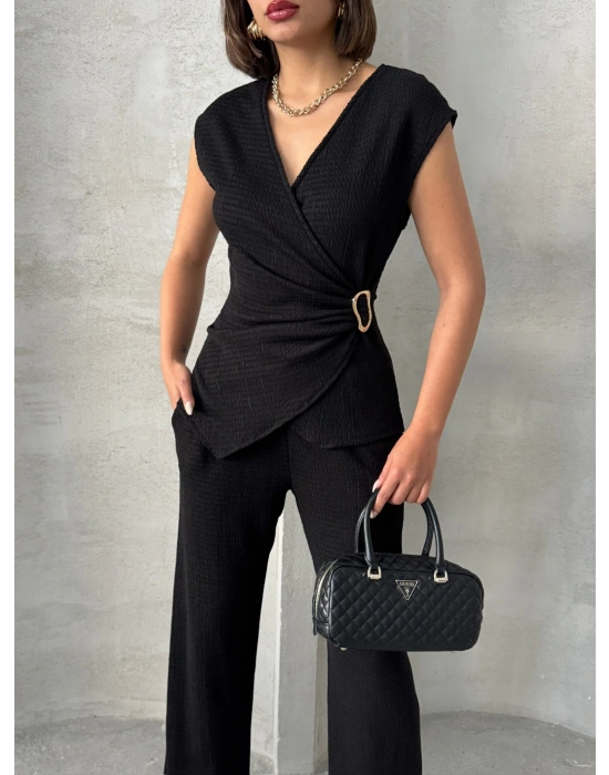 Kruvaze Beli Tokalı Takım-siyah