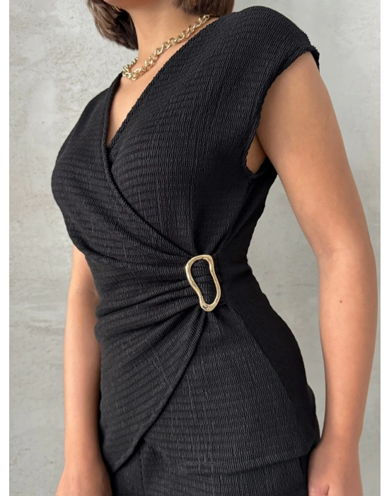 Kruvaze Beli Tokalı Takım-siyah