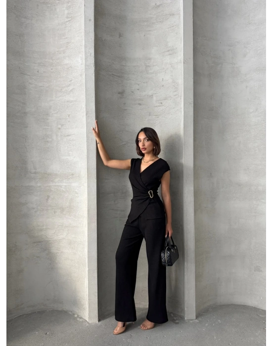 Kruvaze Beli Tokalı Takım-siyah