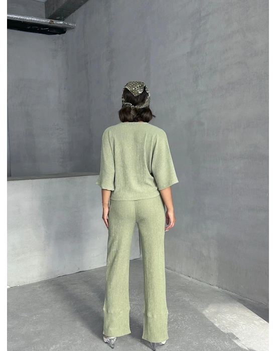 Önden Büzgülü Takım-yeşil