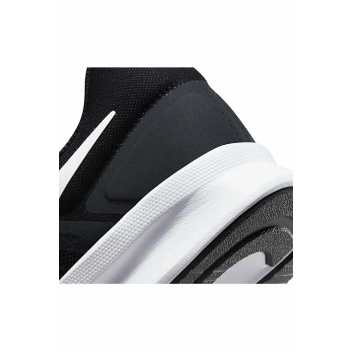 Nike Run Swift 3 DR2695-002 Siyah Beyaz