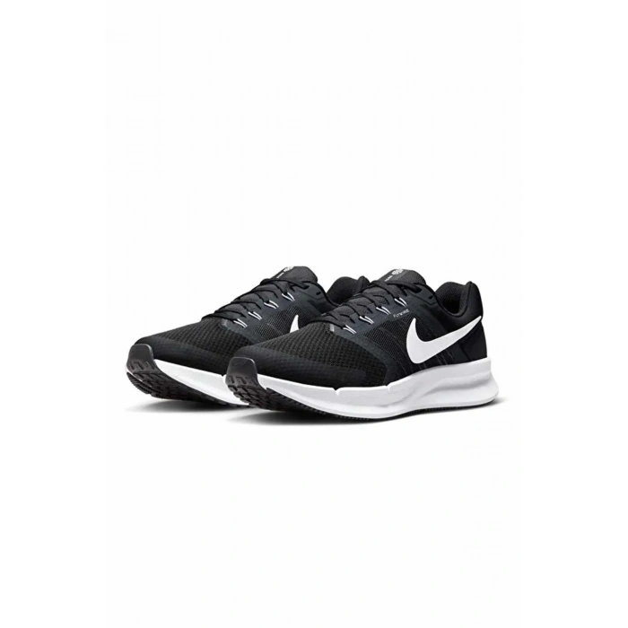 Nike Run Swift 3 DR2695-002 Siyah Beyaz