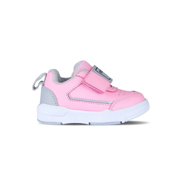 Vicco Fidel Pembe (20-25)