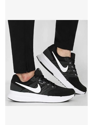 Nike Run Swift 3 DR2695-002 Siyah Beyaz