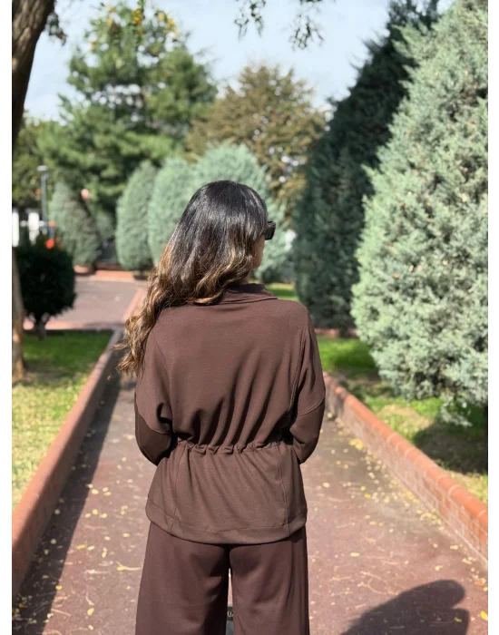 BEL DETAYLI EŞOFMAN TAKIMI