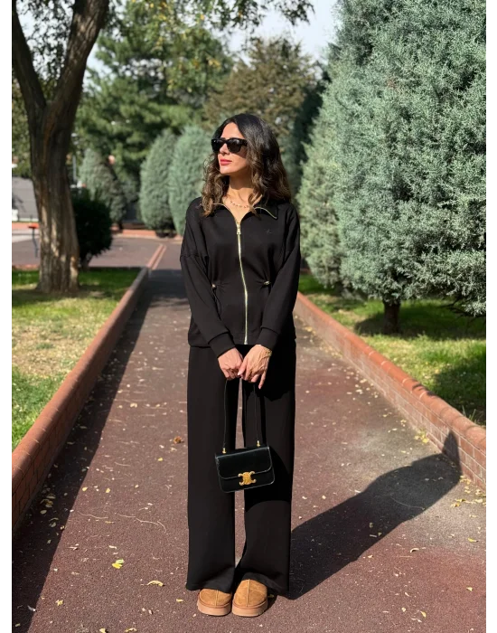 BEL DETAYLI EŞOFMAN TAKIMI