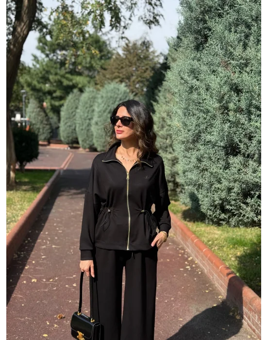 BEL DETAYLI EŞOFMAN TAKIMI