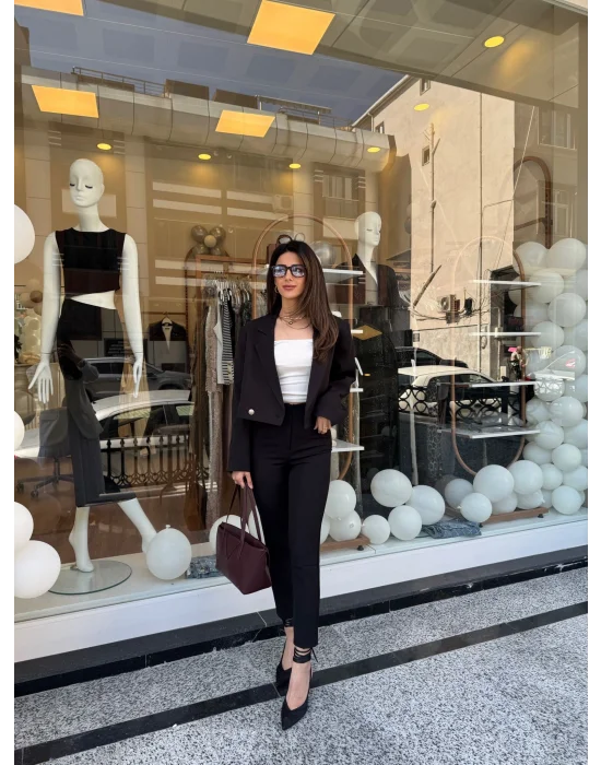 Crop Ceketli Blazer Takım Siyah