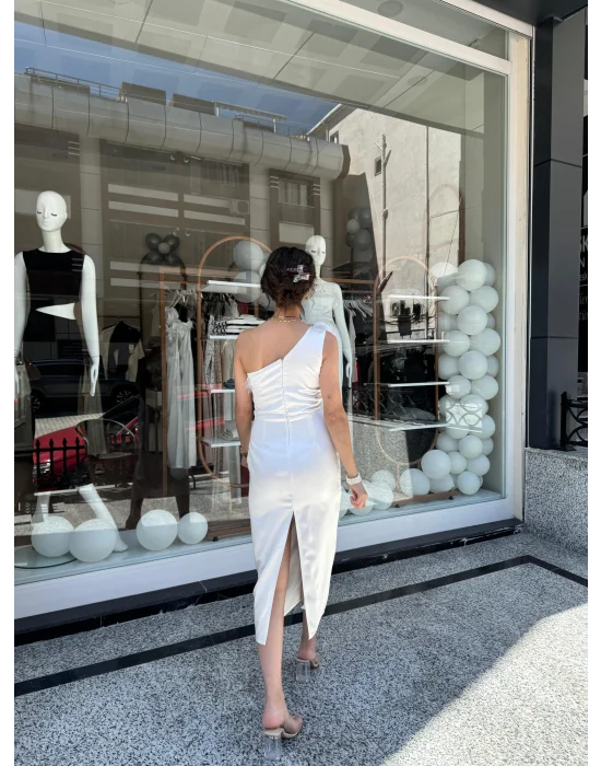 Tek Omuz Midi Boy Elbise Beyaz