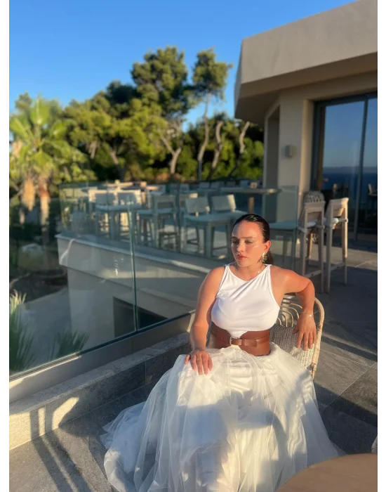 Tül Detaylı Şık Maxi Etek – Beyaz