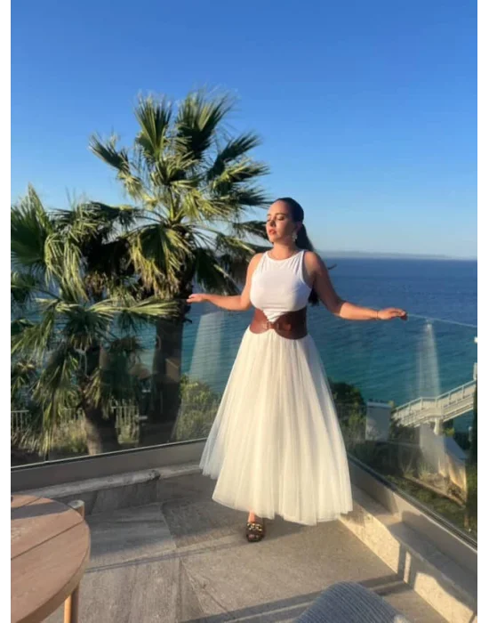 Tül Detaylı Şık Maxi Etek – Beyaz