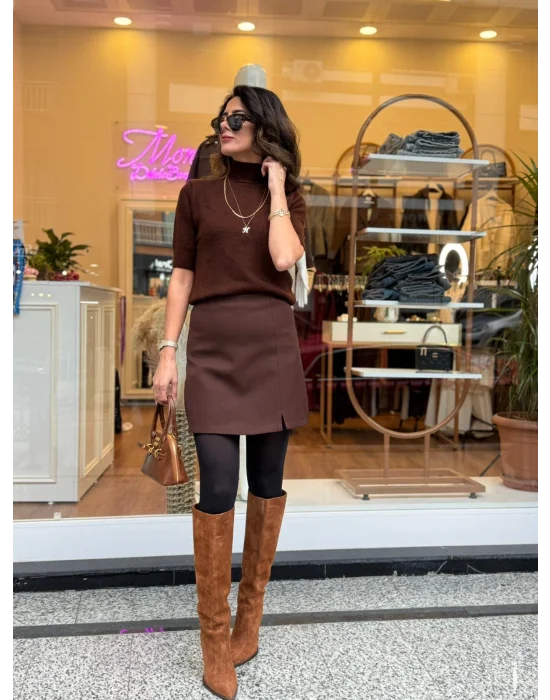 YIRTMAÇ DETAY MİNİ ŞORT ETEK