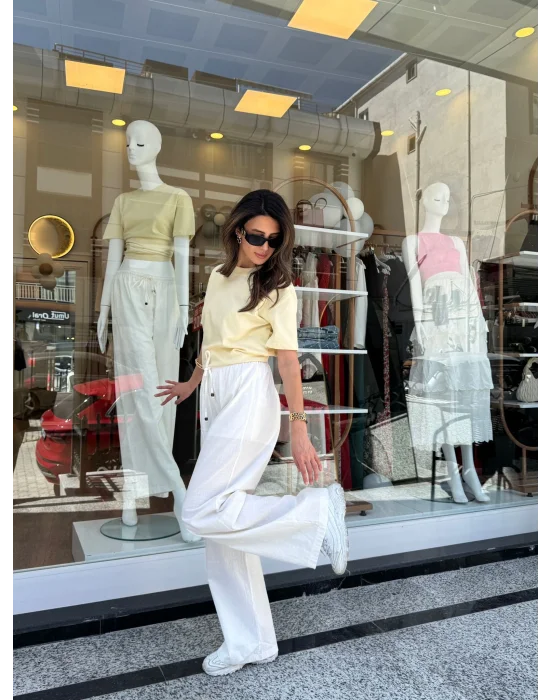 Yüksek Yaka Basic Tişört Sarı