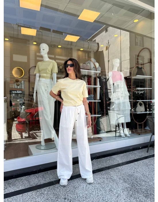 Yüksek Yaka Basic Tişört Sarı