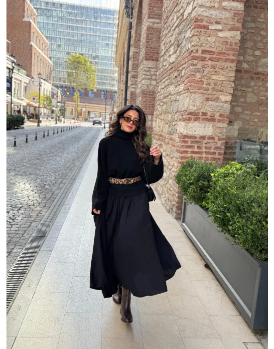 YUMUŞAK DOKULU YARASA KOL TRIKO KAZAK