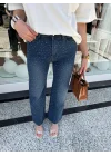 Taş Detay Bol Paça Tasarım Jean
