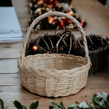 Kulplu Hasır Sepet – El Yapımı Çok Amaçlı Hediye & Sunum Sepeti | Söz, Nişan, Yılbaşı