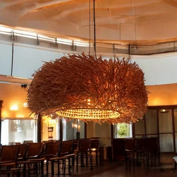 Doğal Rafya Kirpi Avize – El Yapımı Bohem Aydınlatma | Doğal Şıklık