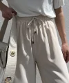 Dökümlü Bol Paça Bej Pantolon