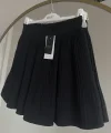 Quzu Pileli Siyah Etek (İçi astarlı şortlu)