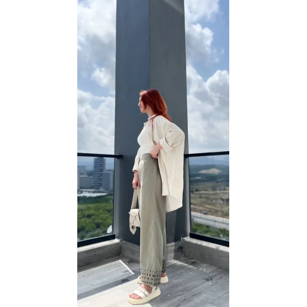 Beli Lastikli Nakışlı Haki Pantolon