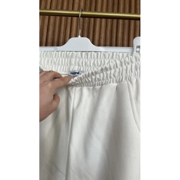 Beyaz Modal eşofman