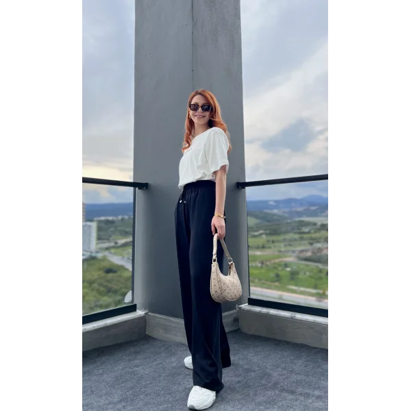 Dökümlü Siyah Bol Paça Pantolon