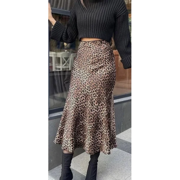 Leopar Desenli Saten Etek