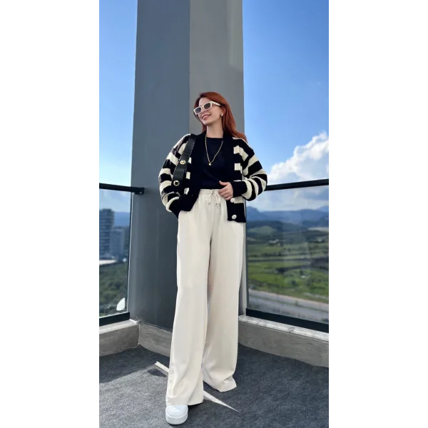 Linda Bol Paça Bej Pantolon