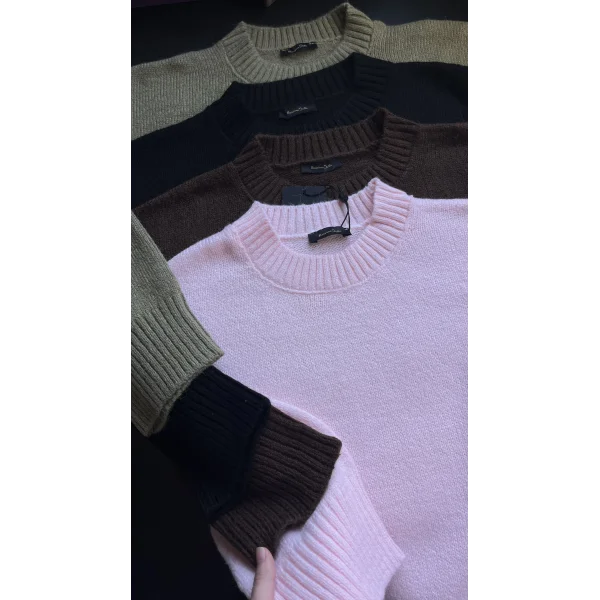 MD Pinterest Siyah Kazak