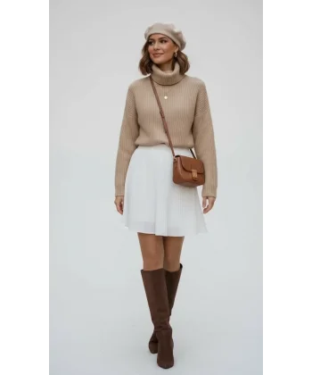 Quzu Pileli Beyaz Etek (içi şort astarlı)