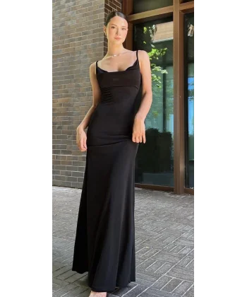 Degaje Yaka Uzun Siyah İpli Elbise