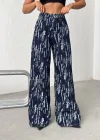 Mavi Yıkamalı Desenli Wide Leg Jean Pantolon