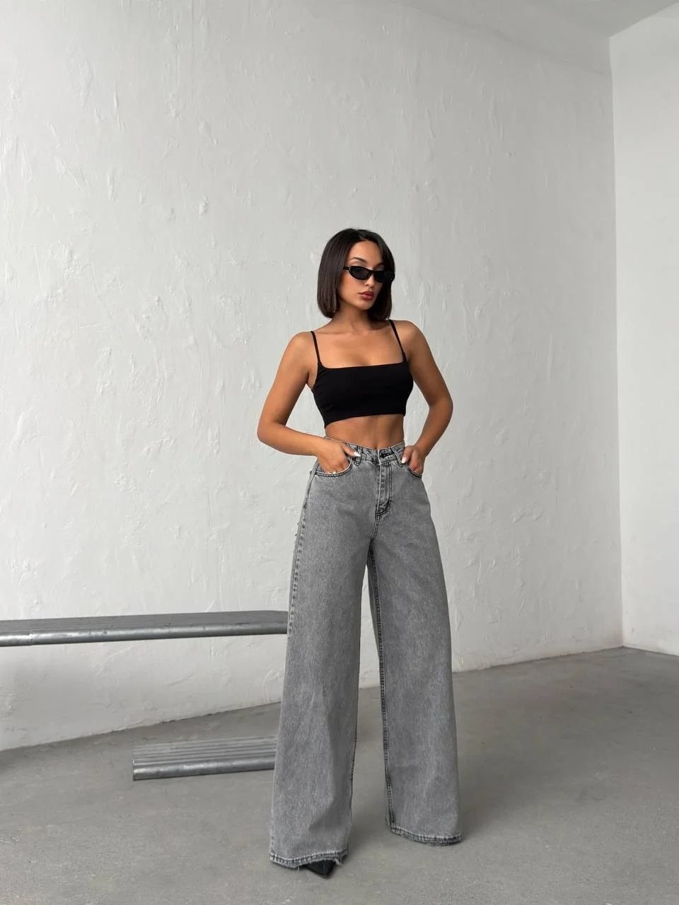 Antrasit Pink Taş Detaylı Yırtık Wide Leg Jean Pantolon