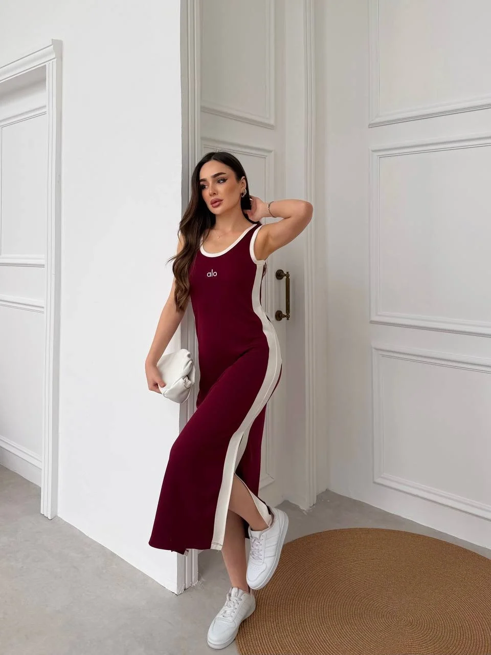 Bordo Alo Pike Modal Yırtmaçlı Uzun Elbise