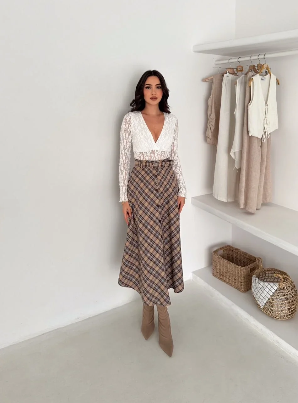 Bej Ekoseli Önü Düğmeli Kemerli Etek