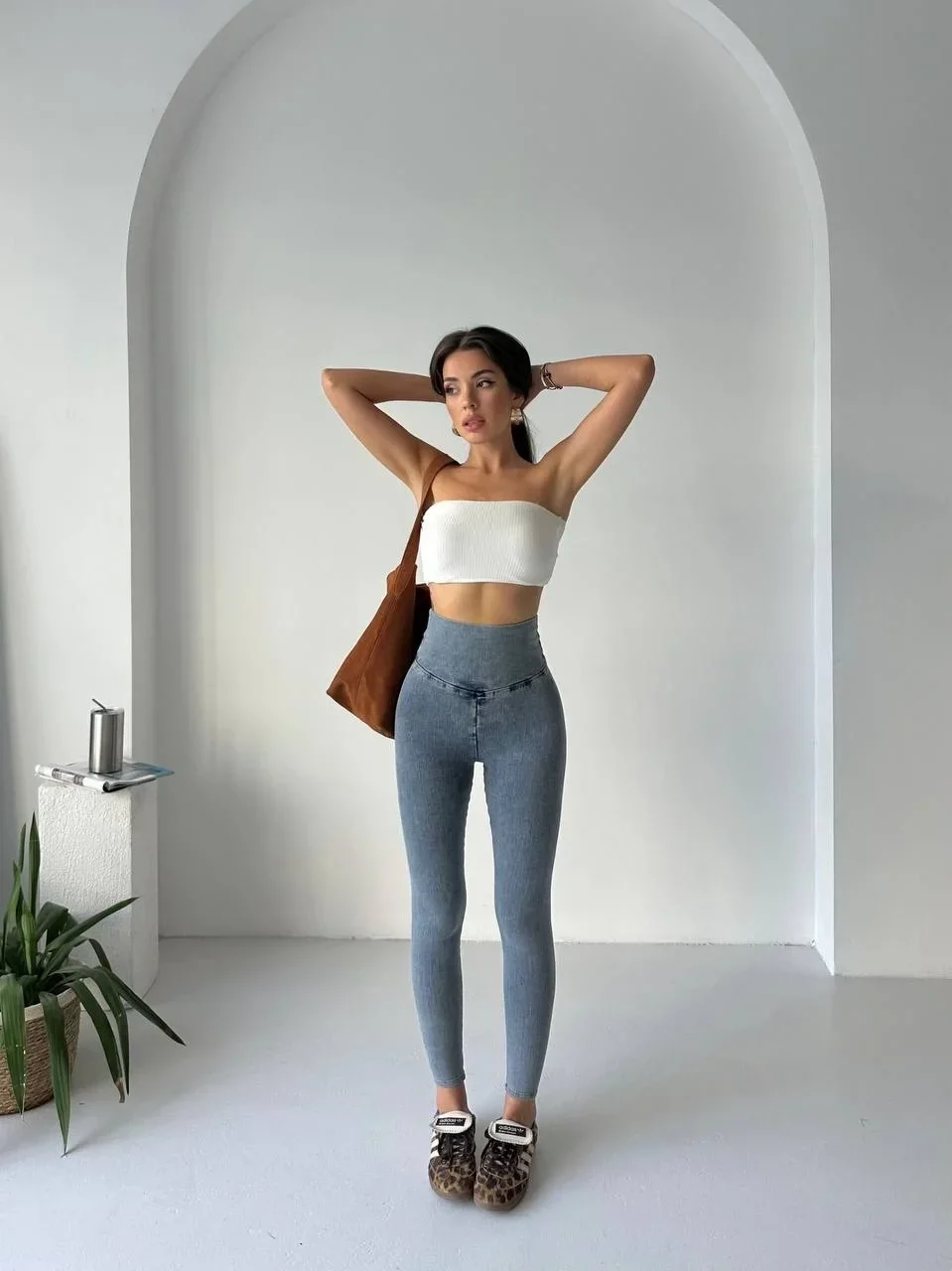 Buz Mavi Yüksel Bel İnceltici ve Sıkılaştırıcı Likralı Kot Tayt