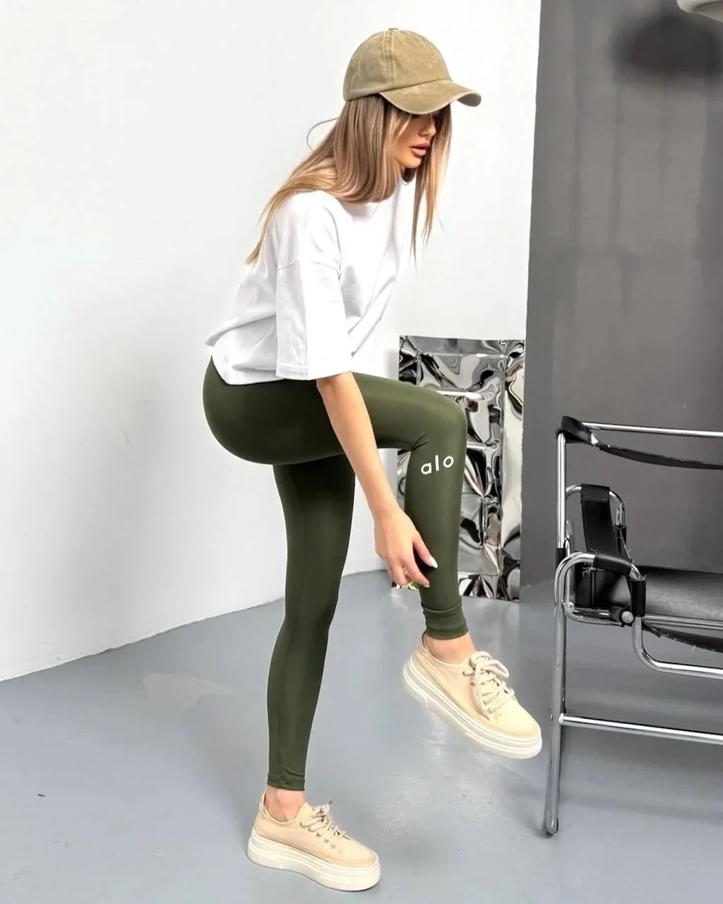 Haki Alo Bilek Baskılı Sıkılaştırıcı Yüksek Bel Tayt