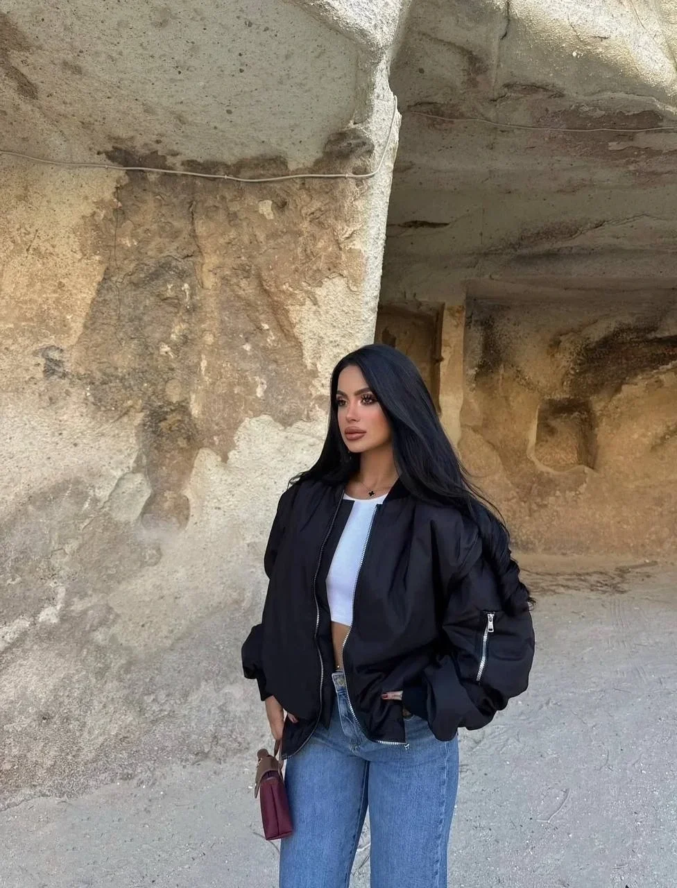 Siyah İçi Astarlı Bomber Ceket