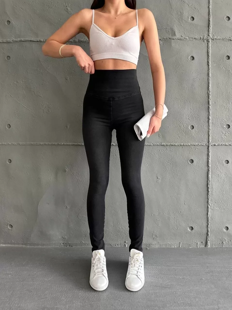 Siyah Yüksel Bel İnceltici Esnek Likralı Kot Tayt