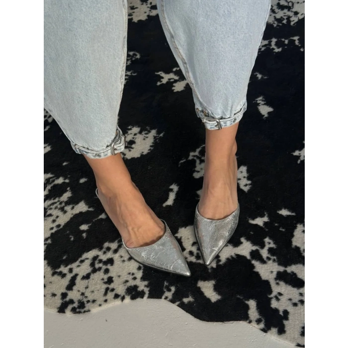 Buz Mavi Paça Toka Detay Denim Pantolon