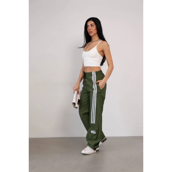 Haki Önden Üç Şerit Paça Cep Detay Paraşüt Eşofman