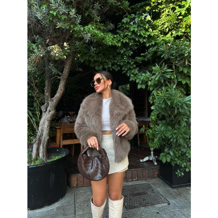 Kahve Şal Yaka İçi Astarlı Kürk Kaban