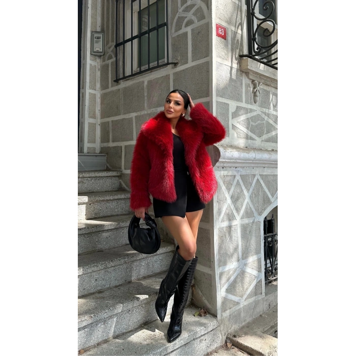 Kırmızı Şal Yaka İçi Astarlı Kürk Kaban