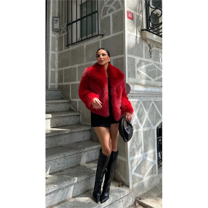 Kırmızı Şal Yaka İçi Astarlı Kürk Kaban